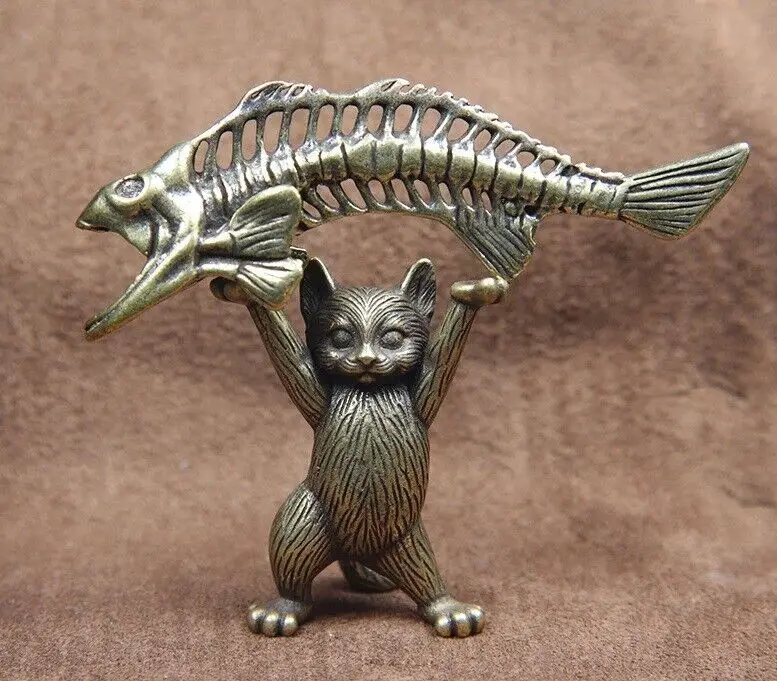 Brass Cat Lifts Fish Bone Animal Statue Small Tabletop Figurine Home Decor Gifts