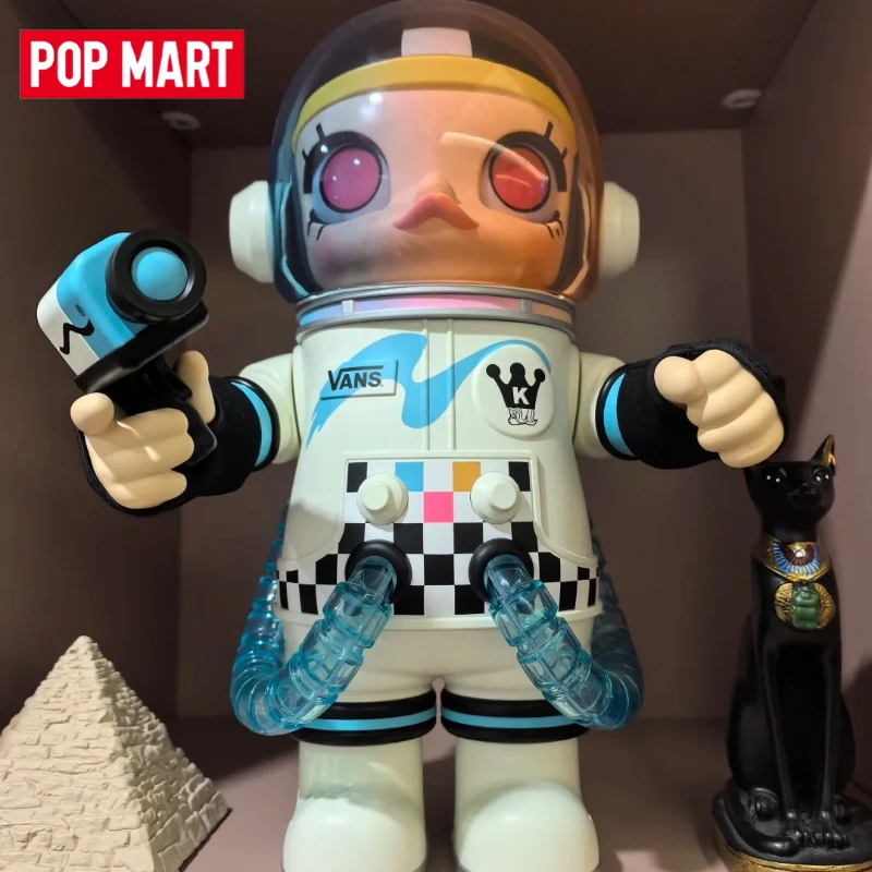 

Оригинальные большие фигурки POPMART MEGA SPACE MOLLY 400% VANS Space Skateboarder Chessboard Space Suit