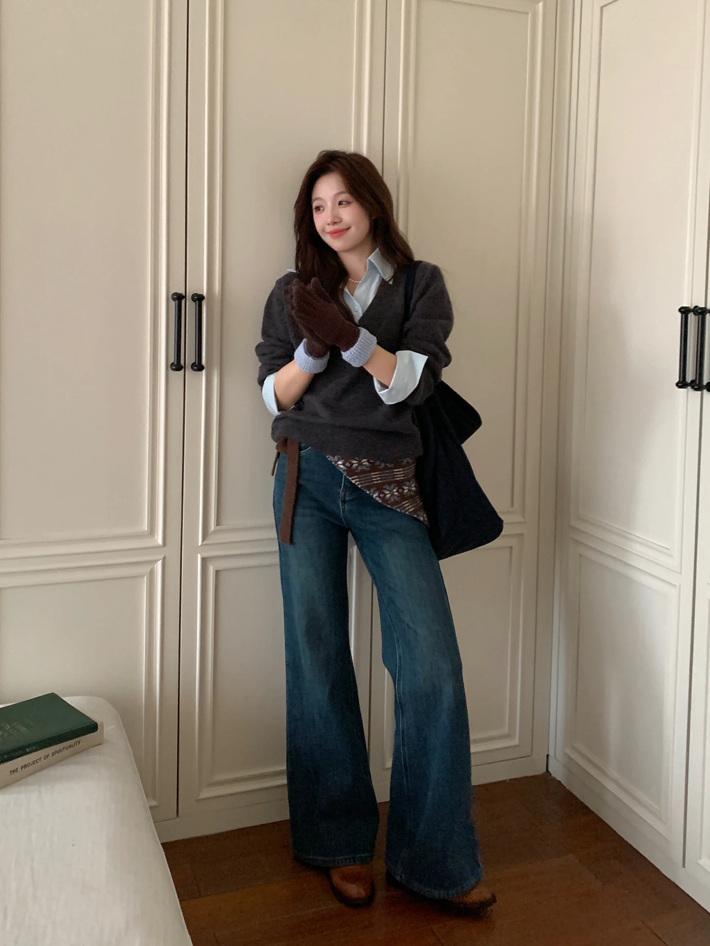 

Корейские джинсы с высокой талией и поясом, визуально удлиняющие и стройнящие, из хлопка, теплые, зимние, женские, свободного кроя