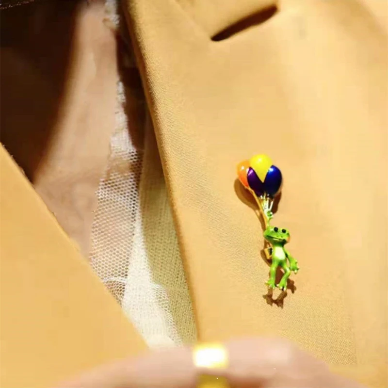 Funny Balloon Frog Brooches Animal Colorful Balloons Brooch Pins Woman Kids Party Jewelry Coat Backpack Shirt Scarf Accessories