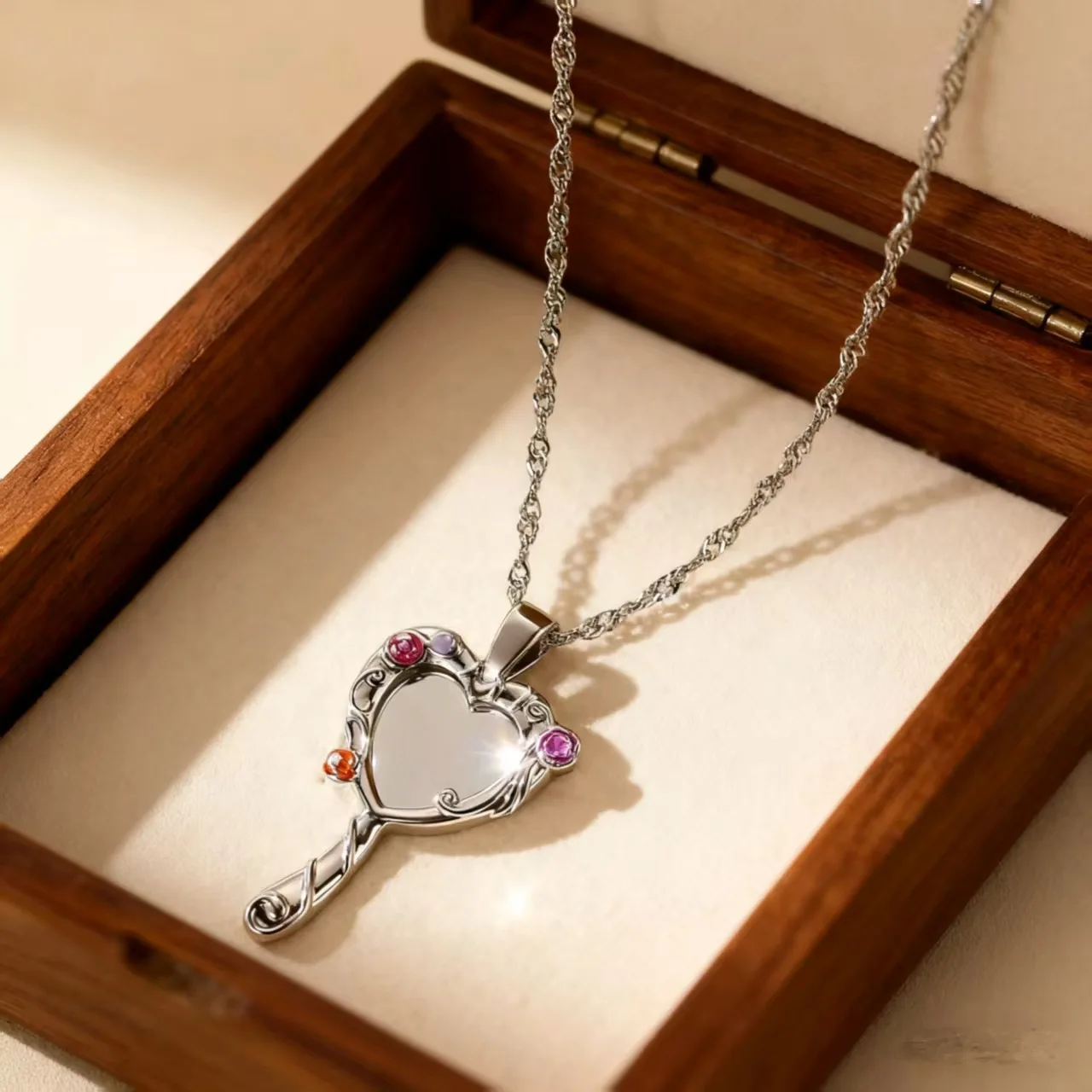 Ancient Mirrored Pendant Necklace Long Chain for Women Party Jewelry Gift