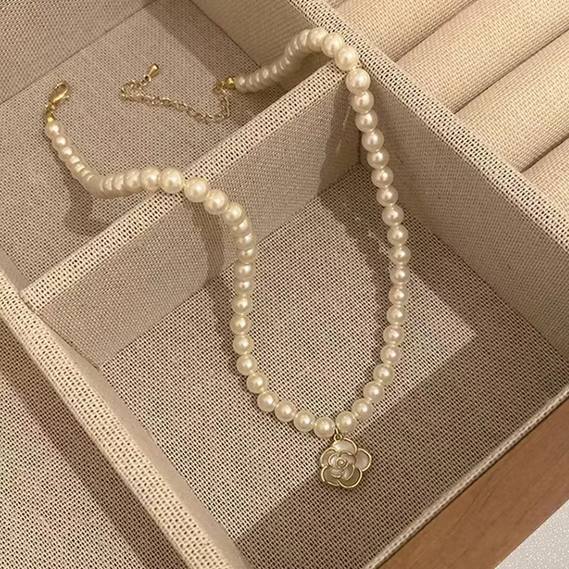 Luxury Necklace big brand Camellia Imitation of pearls necklace female women's neck chain neck chokers 2025