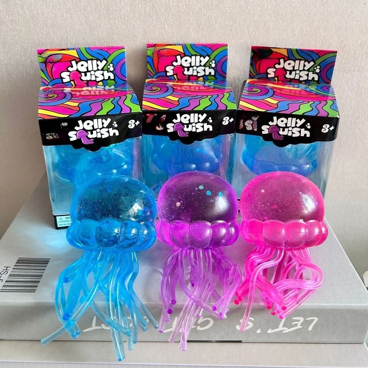 Shiny Sequins Jellyfish Squishy Toy Slow Rising Elastic Squeeze Adult Anxiety Relief Decompression Fidget Gift Soft Vent