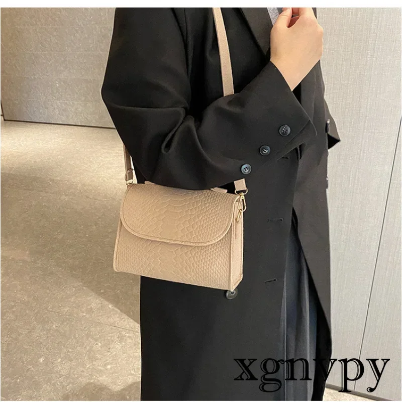 Xgnvpy حقائب Crossbody للنساء ، حقيبة تحت الإبط ، حقيبة كتف للسيدات ، حقائب يد رائجة