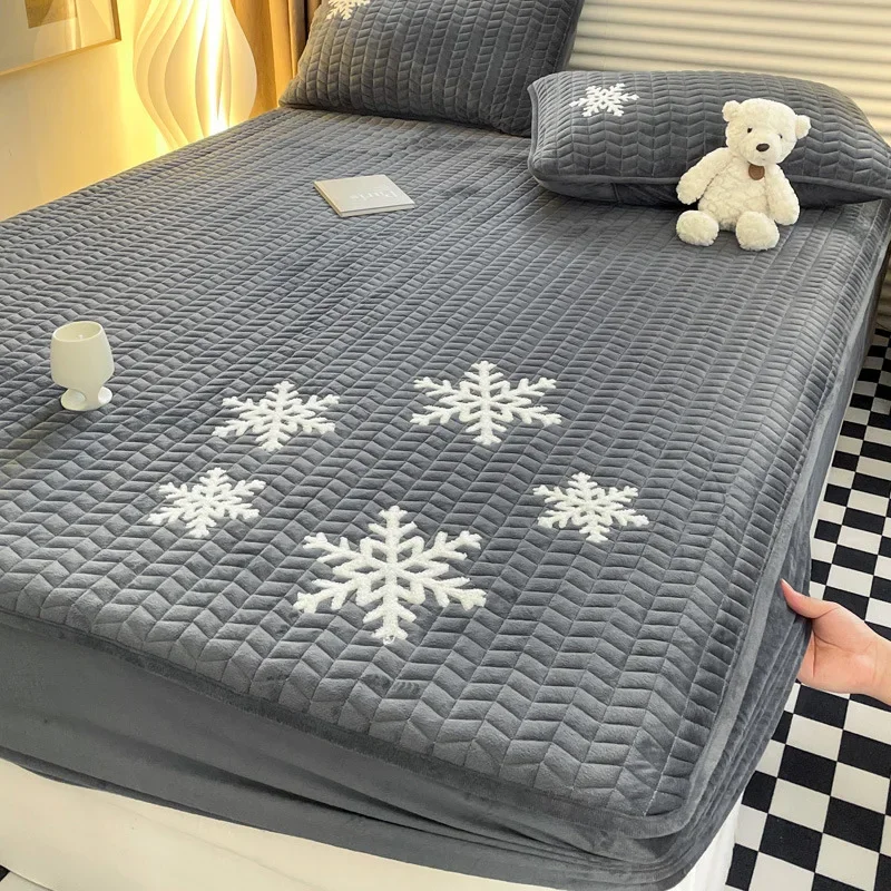 Quality Double Bed Sheets Thicken Quilted Mattress Cover Warm Soft Crystal Cotton Bedsheet Bed Sheet Fitted (Need Pillowcases)