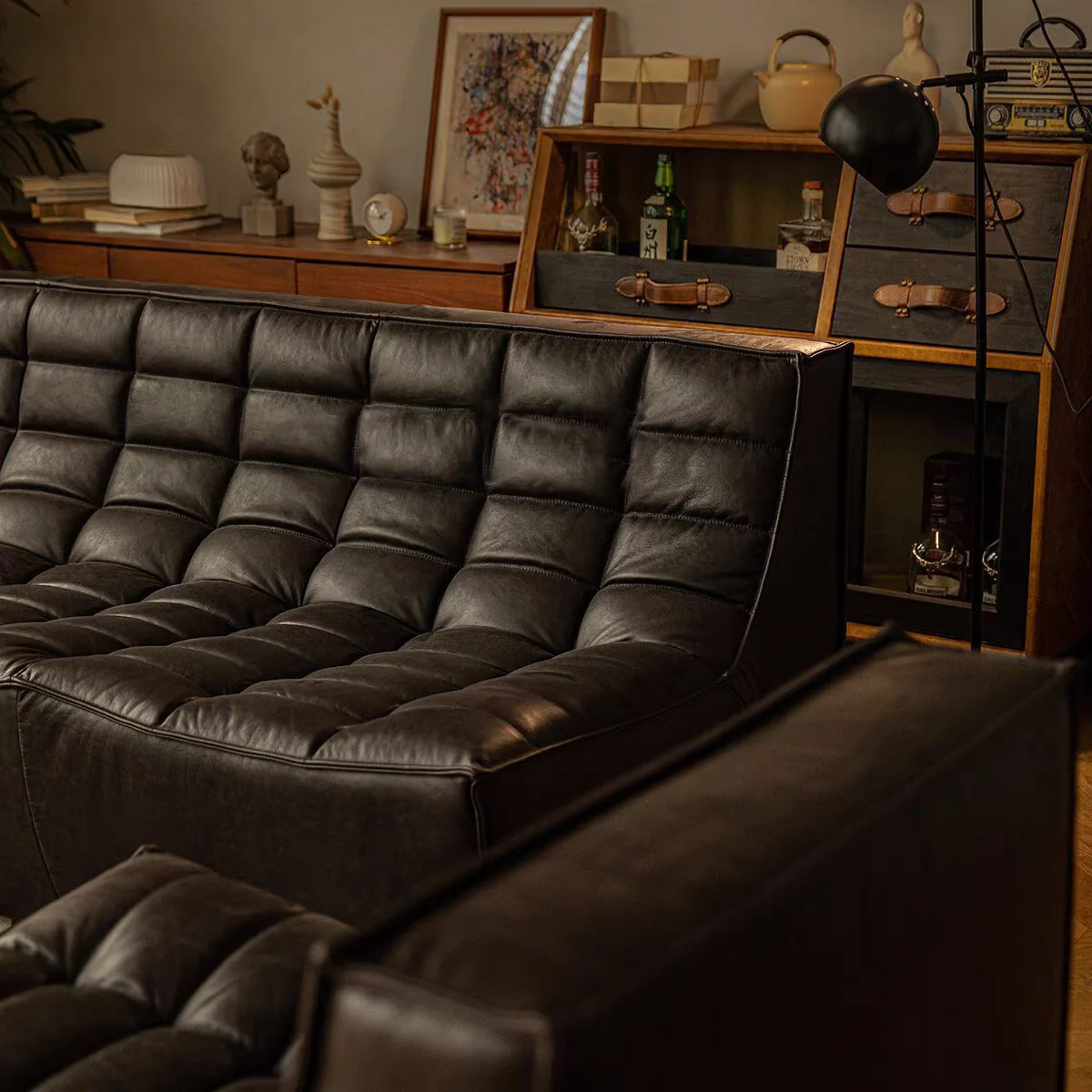 Mid-century style black oil wax leather sofa, vintage cigar bar waffle pattern N701 modular combination sofa