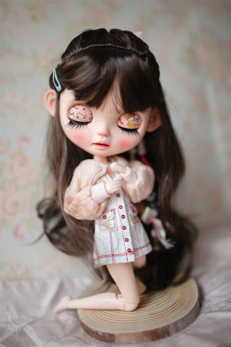 BJD doll wig suitable for Blythe size outer eight bangs big wave curly hair imitation mohair style hair doll accessories