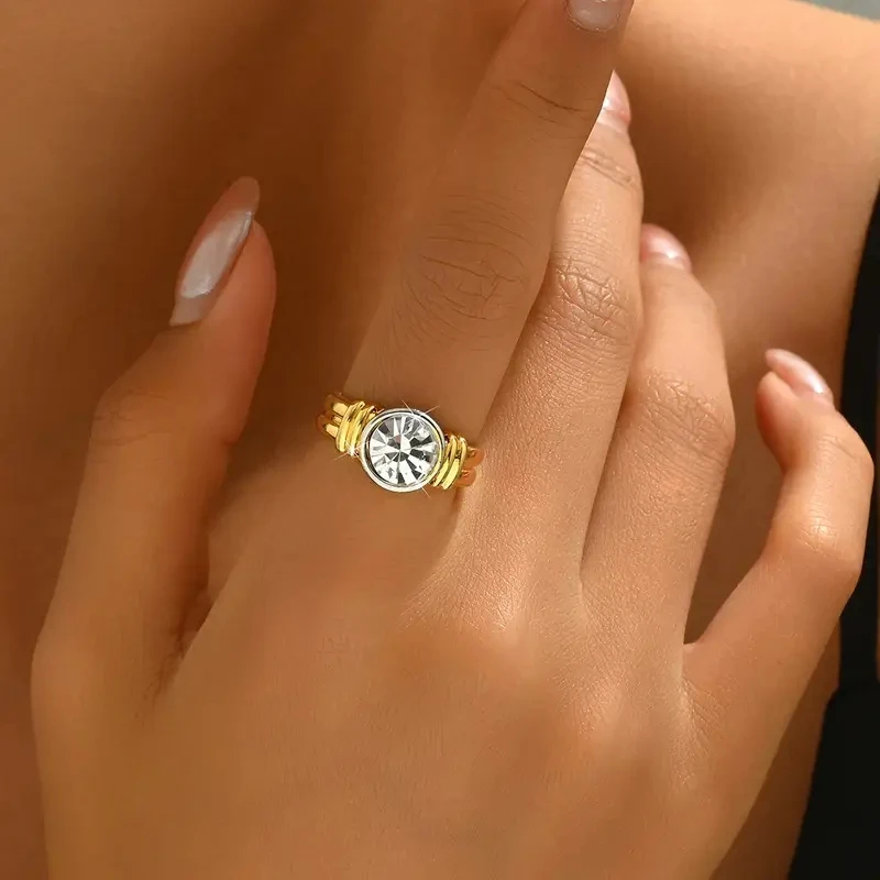 Simple Two-color electroplating Inlay Round Shape Rhinestone Rings For Women Party Accessories Fashion Gifts Custom Jewelry
