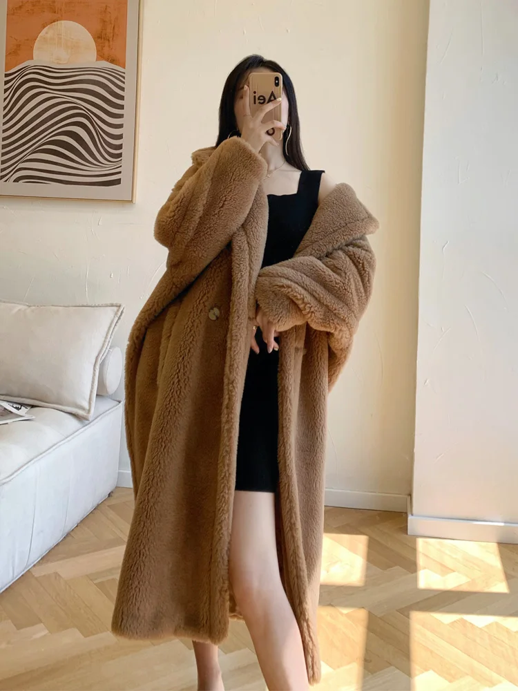 

2023 New Luxury Women Teddy Bear Coat Medium Long Fashion Loose Alpaca Fur Coat Thick Vintage Lapel Long Sleeve Woolen Coat Wint