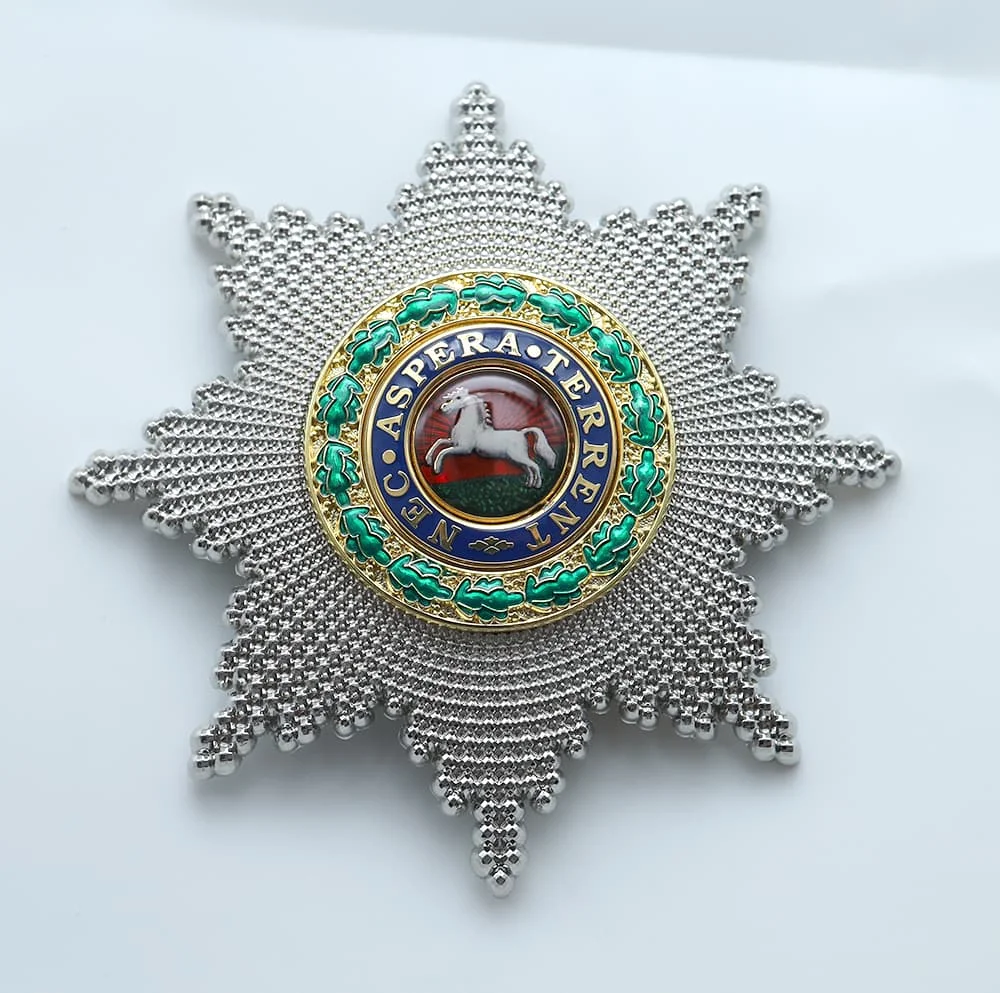 

Гранд Крест Звезда Королевского Гэльфического Ордена (Австралия)