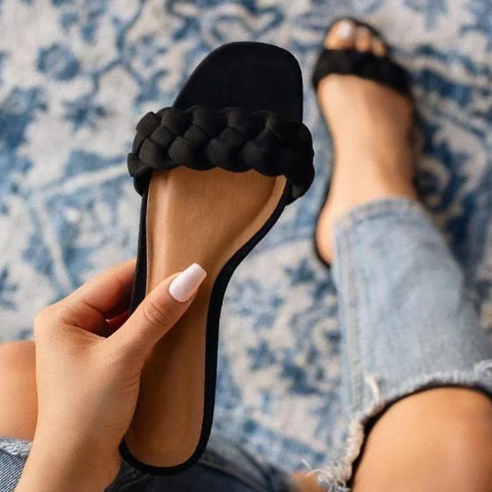 2026 new model plus size flat bottomed outdoor beach, fashionable women's Flat slippers for women, summer sandals for women
