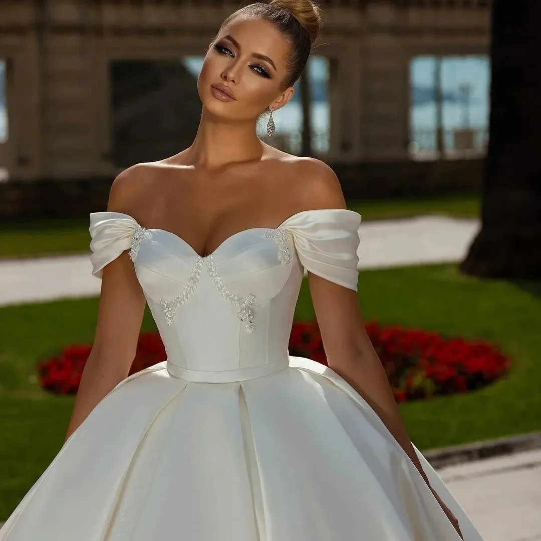 Luxury Princess Wedding Dress A Line Sexy sweetheart under shoulder pearl Crystal backless bride formal dress Vestido De Novia