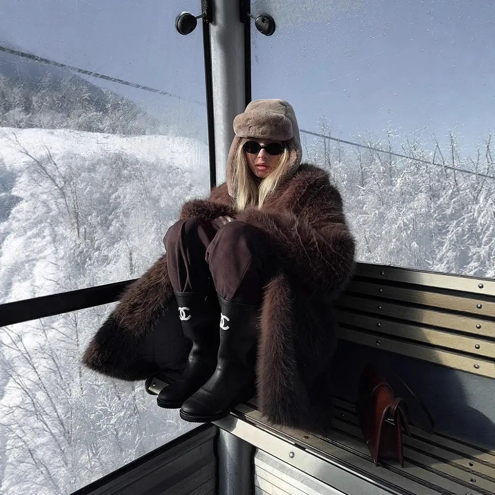 

Soft Furry Luxe Femme Fur Jacket New Thickened Autumn Winter Fox Fur Coat With Large Lapel Long Street style Faux Fur Overcoat