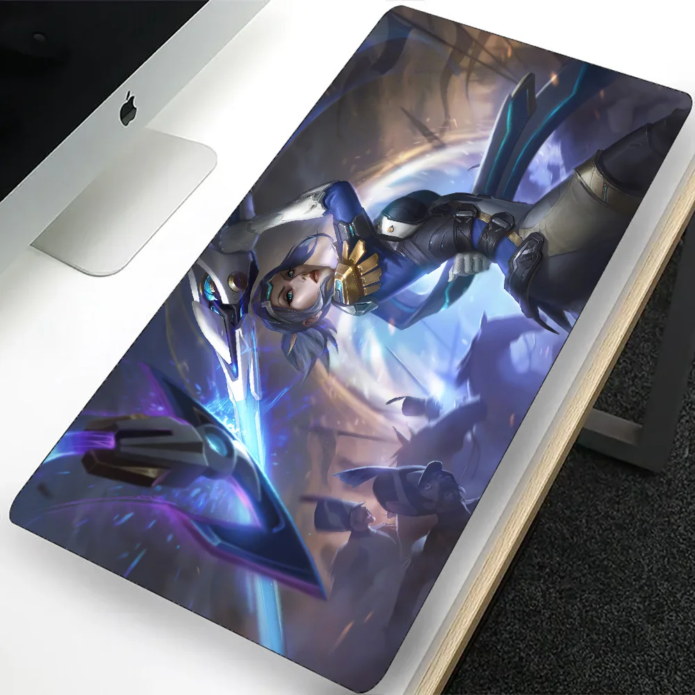 League of Legends Fiora Large Gaming Mouse Pad Computer Mousepad PC Gamer Laptop Mouse Mat Office Mausepad Keyboard Mat Desk Pad