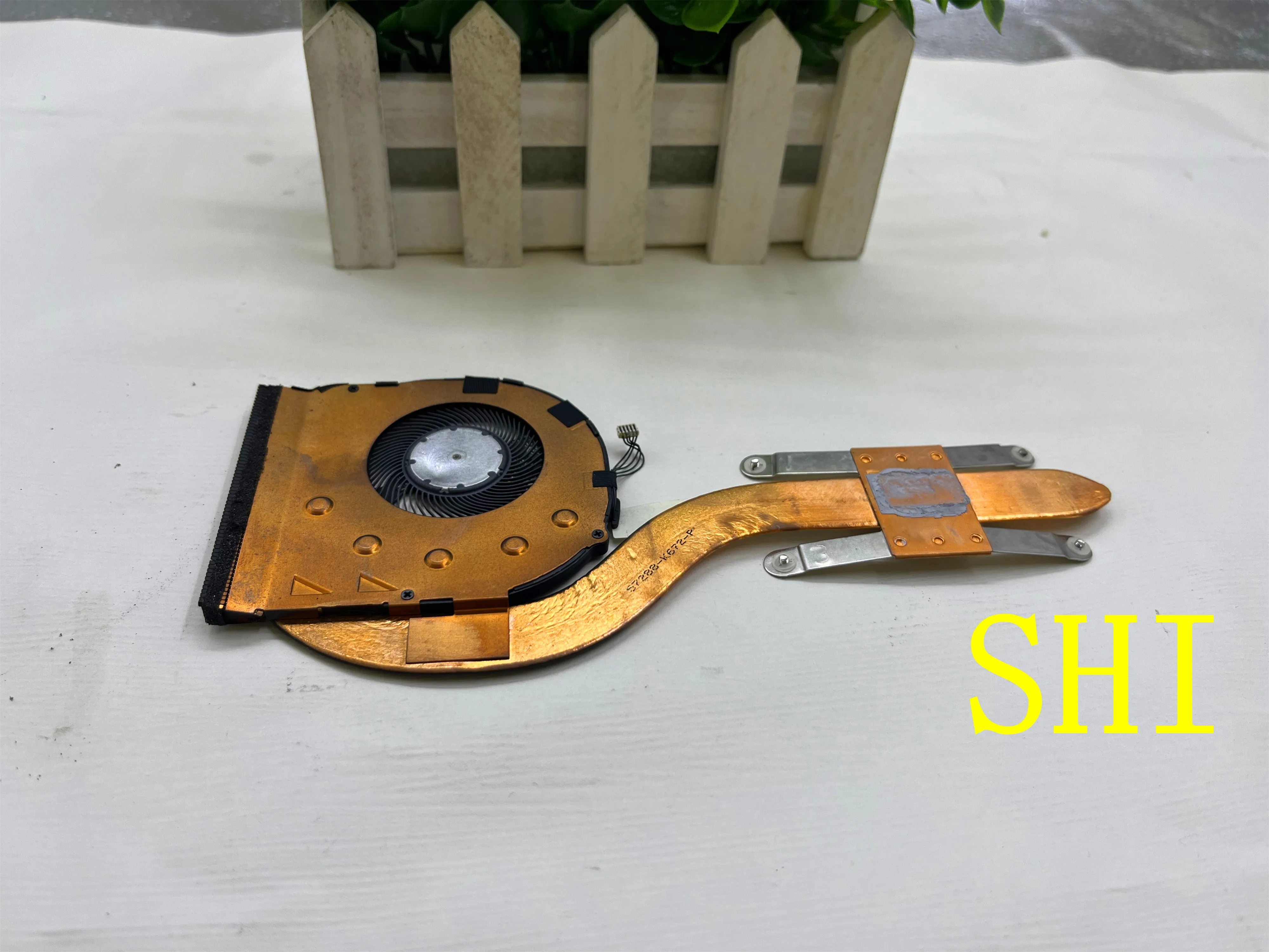 

5H40W65012 FOR CPU Heatsink W/Fan For ThinkPad X1 Carbon 7th 8th Gen 20QD 20QE 20U9 20UA 5H40W65011 Free shipping