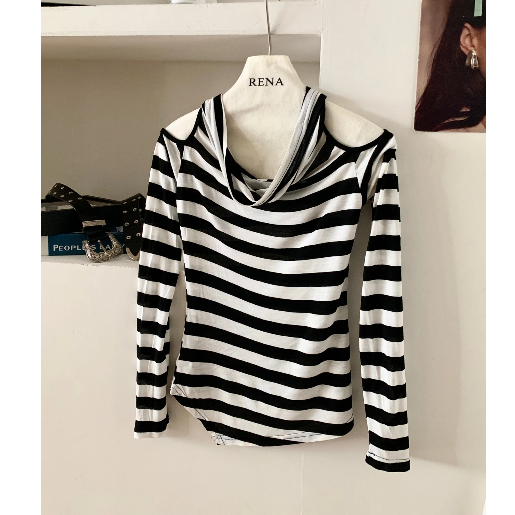 長袖 T シャツ ランニング レディース 秋 ボタンアップ 学術ユニフォーム 新鮮な学生 シンプル きちんとした 若々しい モダン クリーン ストリートウェア