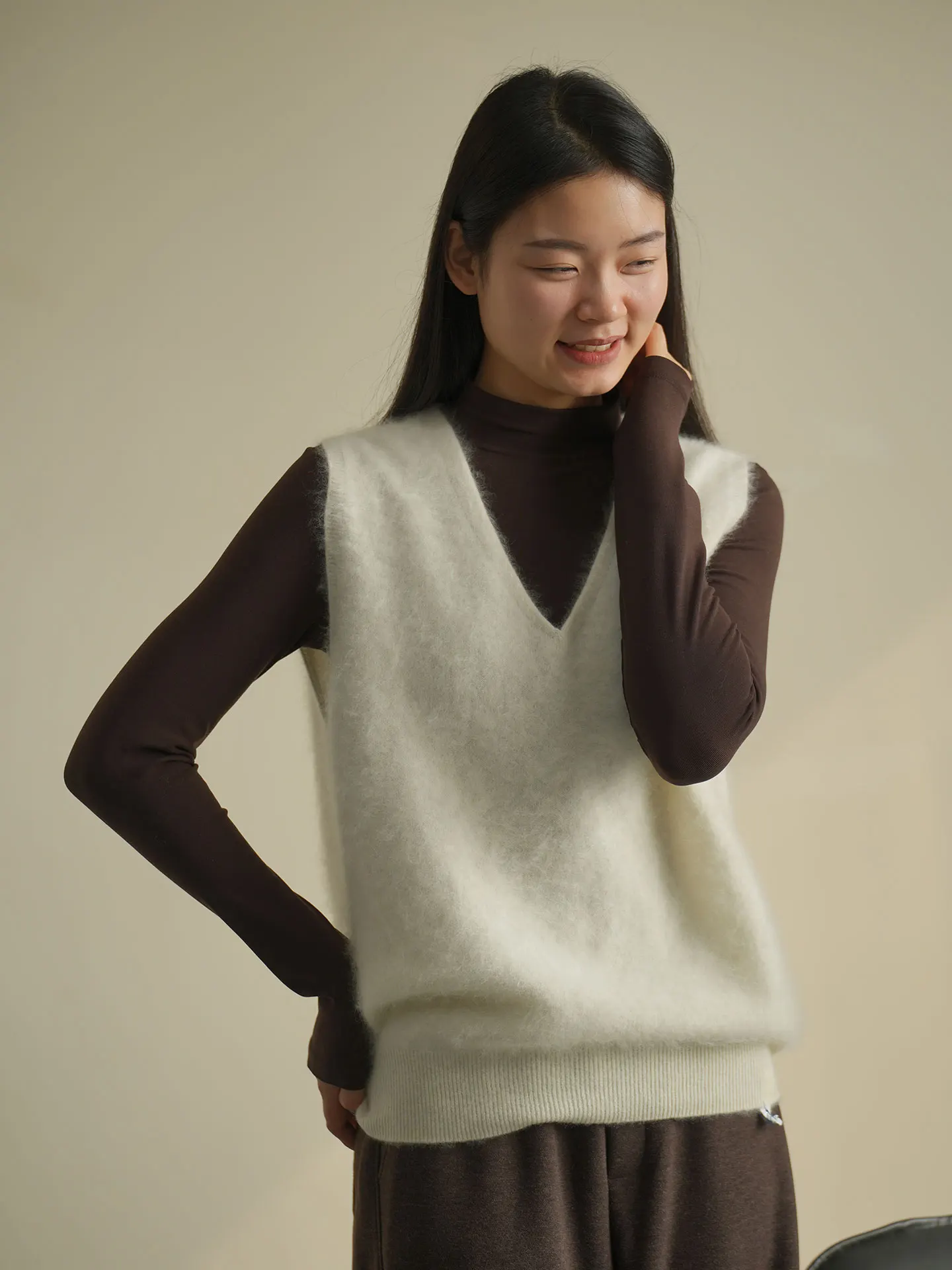 

Женский вязаный жилет с V-образным вырезом, осенне-зимний, модный, из смесовой шерсти и кашемира, на флисовой подкладке, стандартной длины