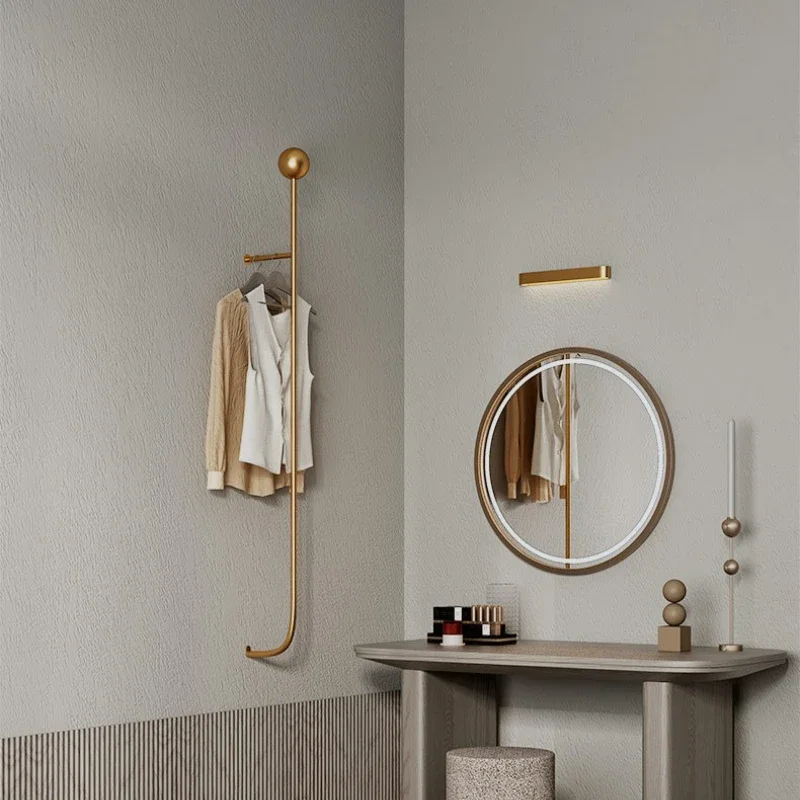 

Nordic Iron Art Coat Rack Wall Mounted Entryway Clothes Hanging Modern Bedroom Clothes Rack Simple Garment Organizer Hotel Decor
