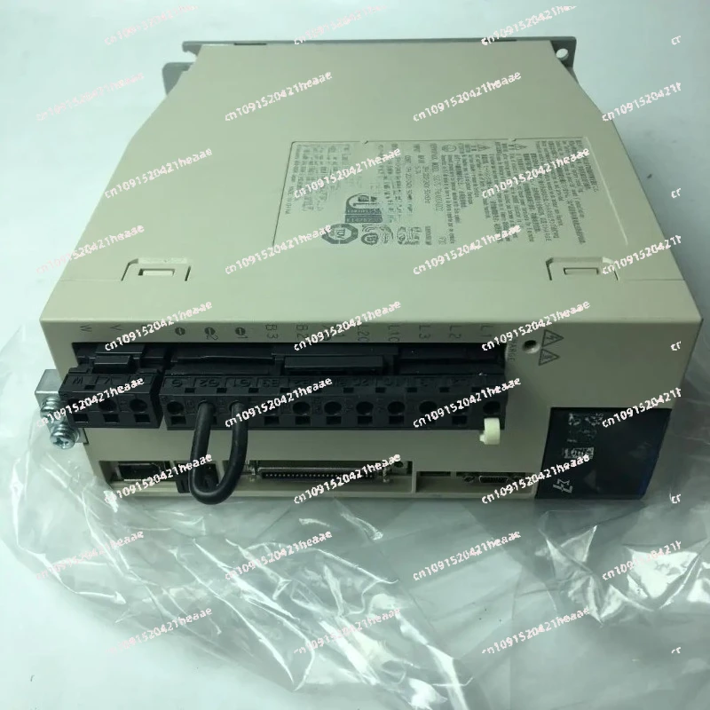 Suitable for servo drive SGD7S-5R5A00A