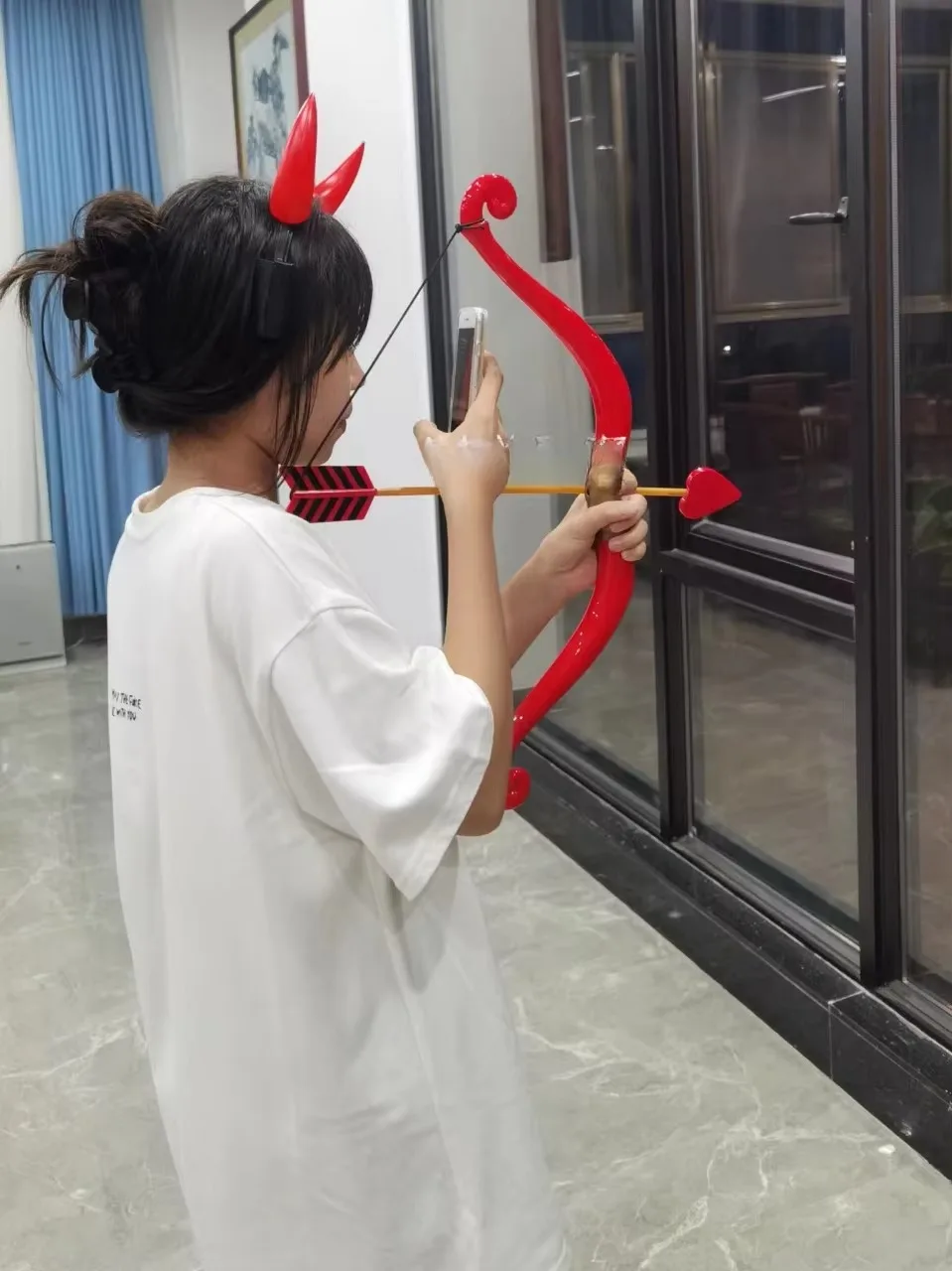 Set di accessori per costumi da fata del diavolo carino - Fascia per spada da cupido con fiocco rosso per giochi di ruolo di Halloween per la fotografia sul palco