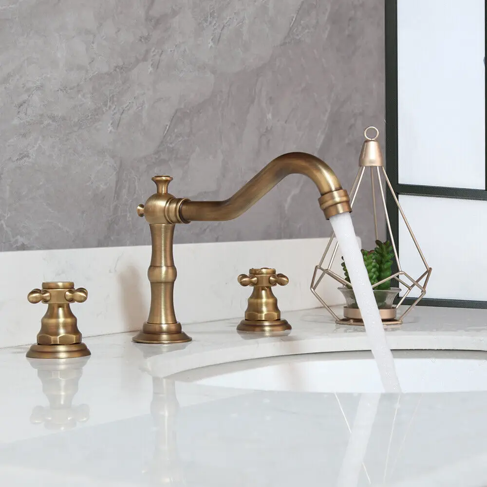 

Antique Brass Bathroom Basin Faucet Double Handles Deck Mounted Mixer Tap Three Hole Bathtub Faucets Hot Cold Water Tap