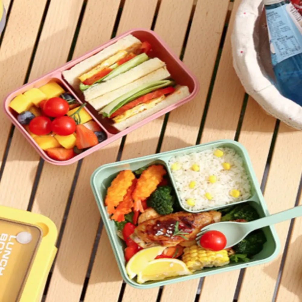 

3 Piece Leak Proof Lunch Box Set Microwavable Plastic Food Storage Container with Compartments with Lunch Bag and Cutlery