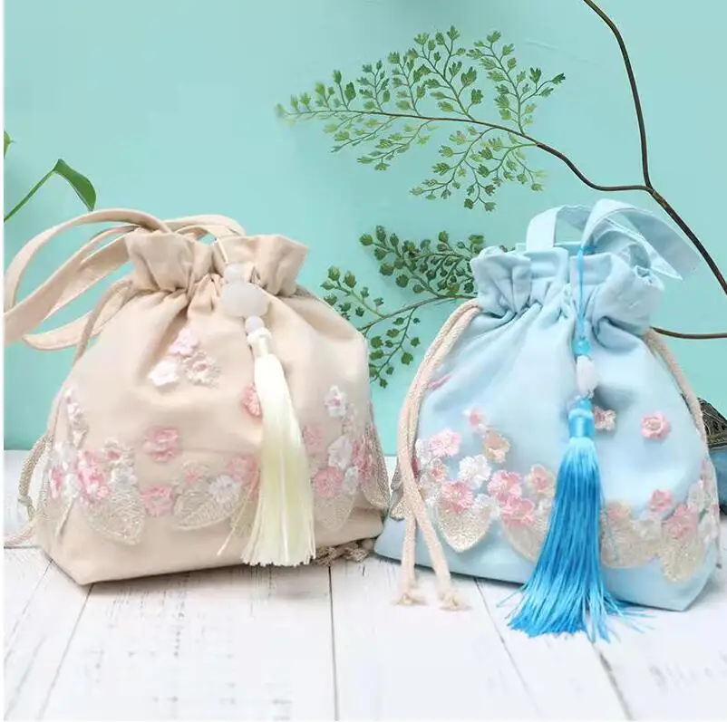 Satin Embroidered Hanfu Bag  Vintage Drawstring Bags Ancient Messenger Female Shoulder Bag Artsy Women Shoulder Bag