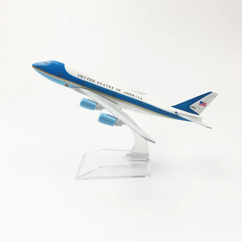 1/400 Scale Airplane Model Air Force One B747 Airlines 16cm Plane Model Alloy Metal Diecast Replica with Base Home Decor
