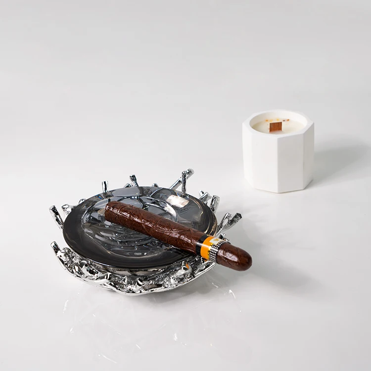 Creative Design Interior Table Living Room Decoration Bird's Nest Ashtray Glass Resin Ornaments Home Decor
