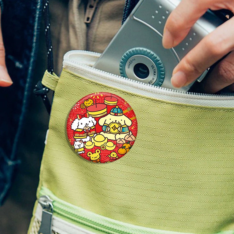 Anime Hello Kitty Kuromi Figurka Cinnamoroll Pochacco Melody Odznaka Kreskówkowa Przypinka do Cosplayu Okrągła Broszka z Blachy na Plecak