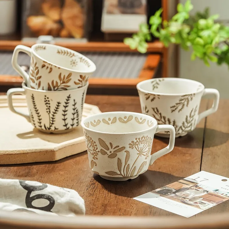 

Creative and Simple Coffee Cups, Coarse Clay Cups, Japanese Retro Hand-painted Ancient-style Handcrafted Ceramic Cups