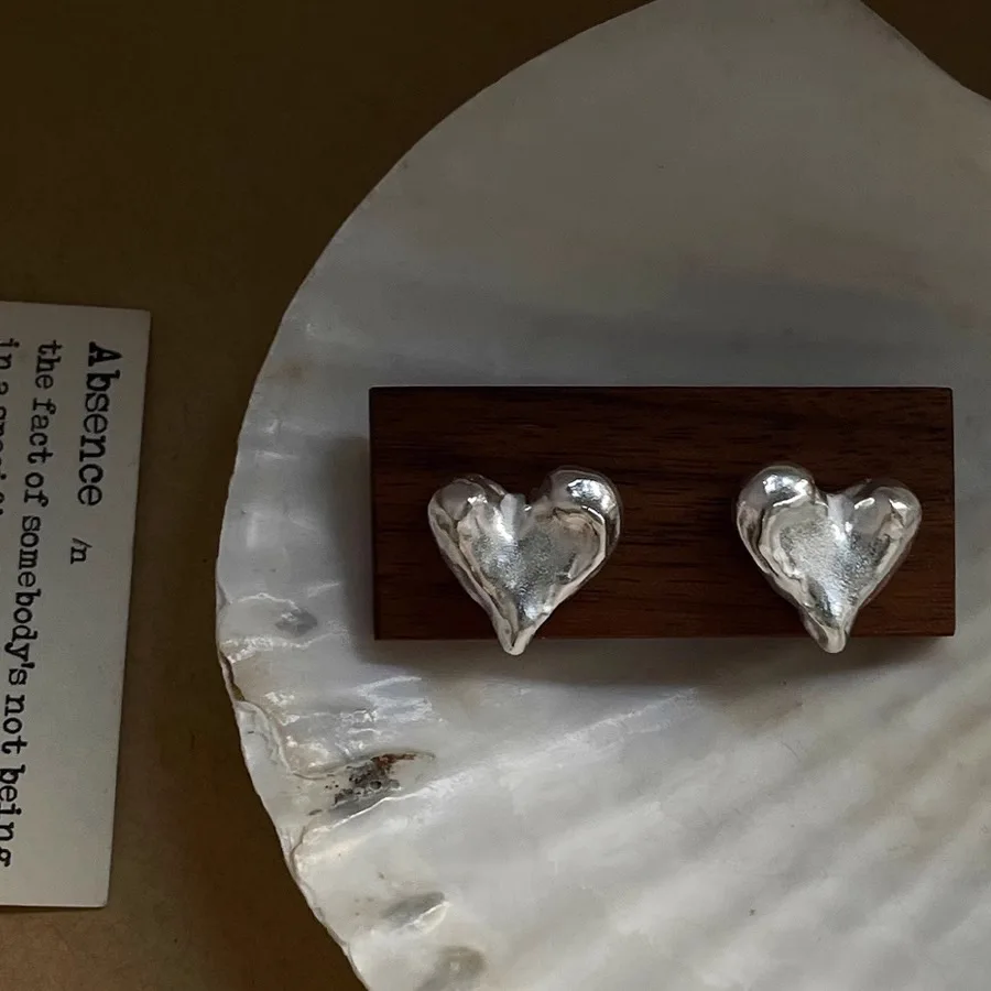 XIYANIKE Irregular Texture Hammer Patterned Heart Stud Piercing Earrings For Women Fashion New Jewelry Accessories Gift Party