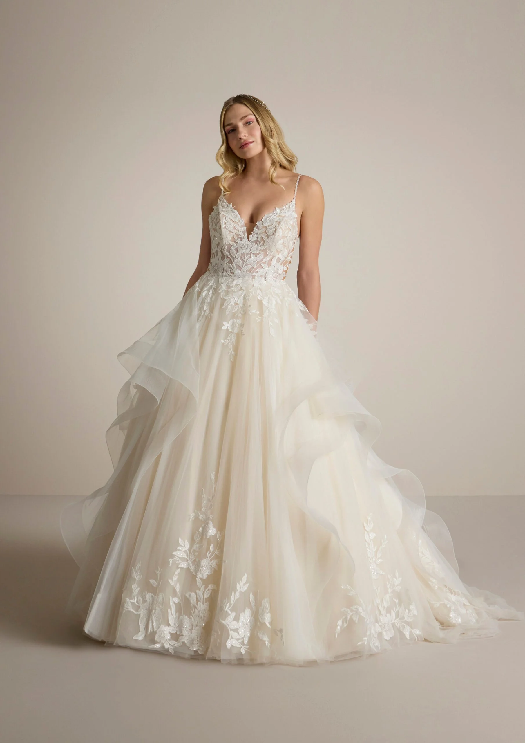 

MANRAY Charming Wedding Dresses A-line Classic Bridal Gowns V-neck Sleeveless Appliques Bridal Gown Customised Vestido De Noiva