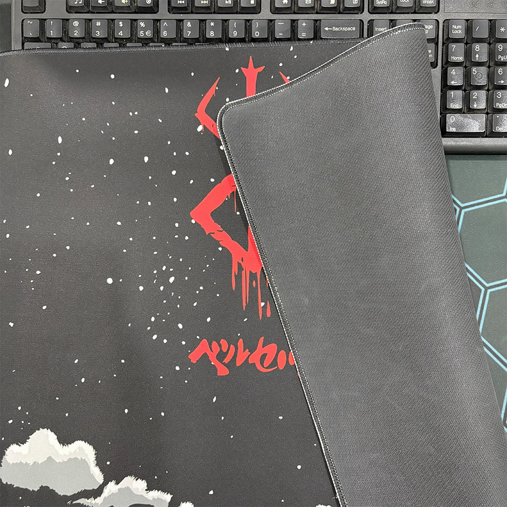 Guts Schwert in Berserker Mauspad Berserk Guts Gamer Spiel Mauspad Computerzubehör Große Tastatur Laptop Padmouse Speed Des