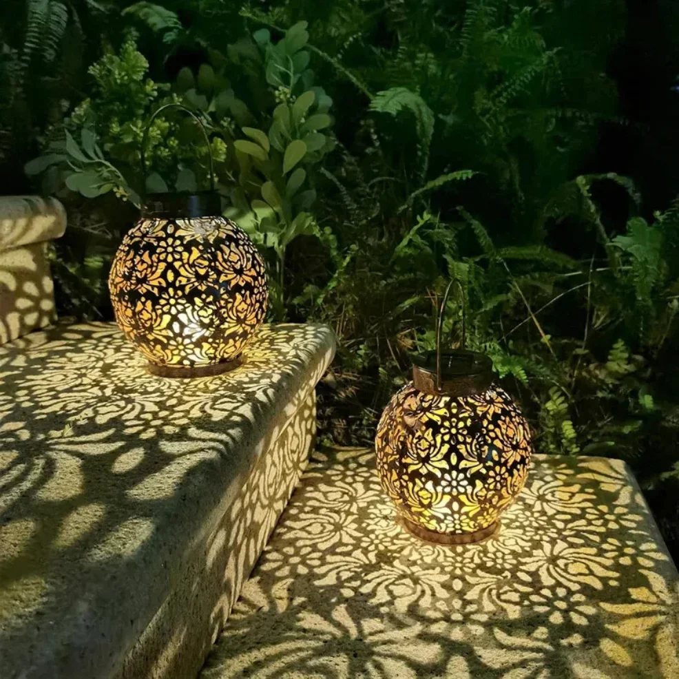 

LED Solar Lantern Light Hollow Wrought Iron Projection Light Hanging Lamps Outdoor Waterproof Yard Garden Art Decoration