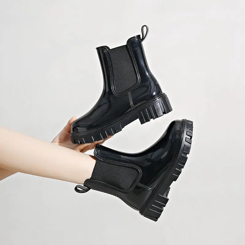 Influenceur dame courte Chelsea gelée bottes de pluie nouvelle mode en plein air imperméable anti-dérapant chaussures en caoutchouc ​