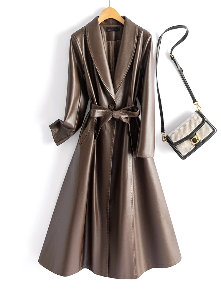 Cappotto in pelle da donna di media lunghezza, caldo, elegante per il pendolarismo, con cintura, maniche lunghe, in pelle di pecora, imbottito