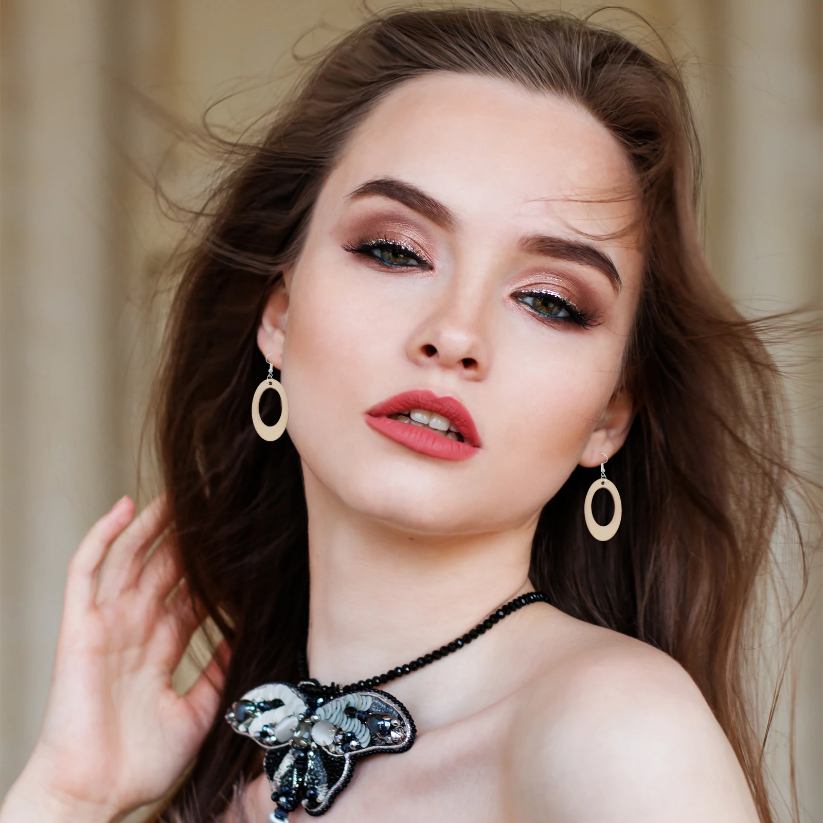 

70Pcs Wood Earrings DIY Kit Blank Pendants Handmade Jewelry Craft Tools for Earring Making Gifts DIY Wood Earrings