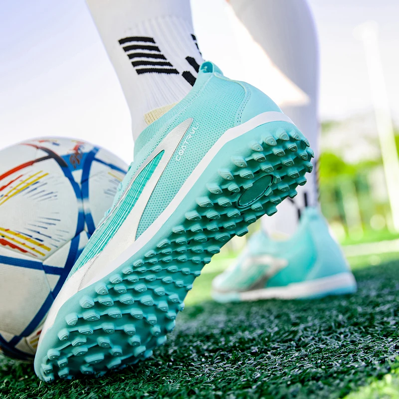 

Men New TF Football Boots Sneakers Original Adult Casual Breathable Match Comfortable Training Non Slip Male Soccer Shoes Fast