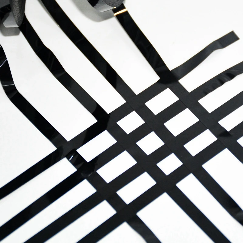 화이트 보드 그래픽 차트 테이프 32 개, 드라이 지우기 보드 아트 테이프, 얇은 검정색 그리딩 그래픽 테이프, 너비 3Mm, 광택 검정색