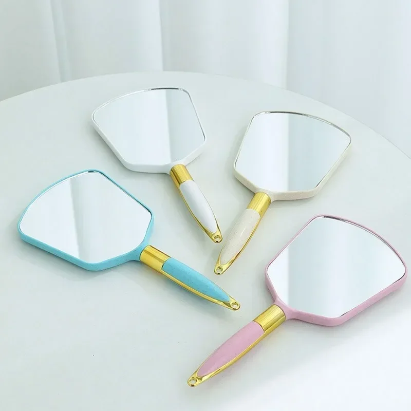 HD Makeup Mirror European-style High-quality Handheld High-end Beauty Portable Retro Pattern Vanity Mirror Female Skin Care Tool