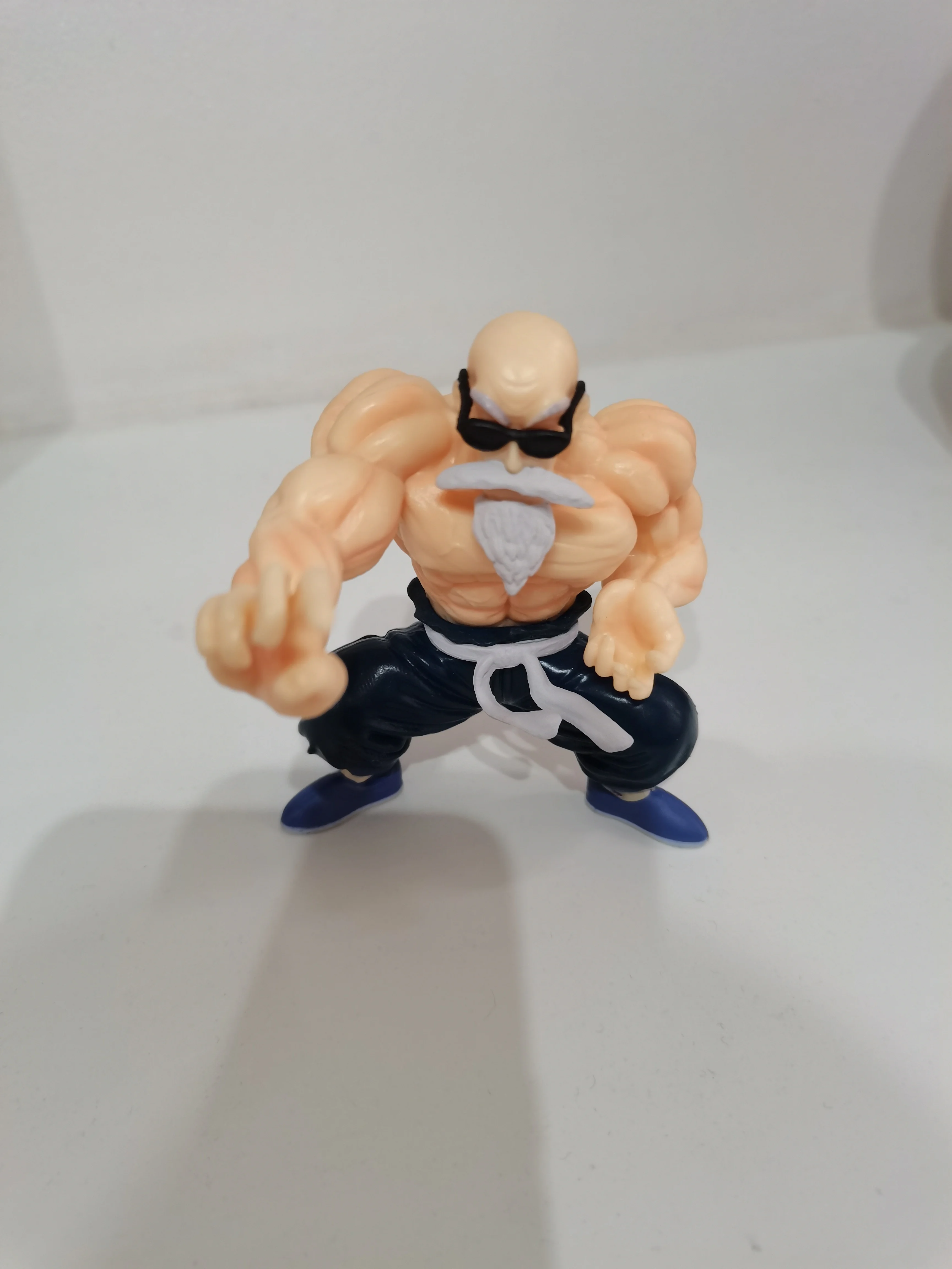 Dragon Ball GK Statue Muscle Master Roshi Kame Sennin 24cm PVC Figure Desktop Collectible Ornament Fan Display Gift