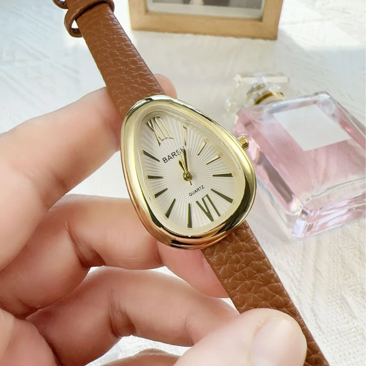 Reloj de lujo con esfera de gota de agua para Mujer, relojes de pulsera sencillos de cuarzo con regalo a la moda, relojes de pulsera con correa de cuero, Reloj para Mujer