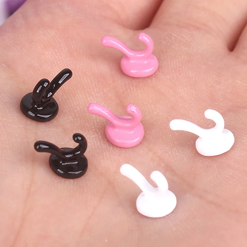 3Pcs 1:12 Dollhouse Miniature Alloy Clothes Hook Model Living Scene Decor Doll House Accessories