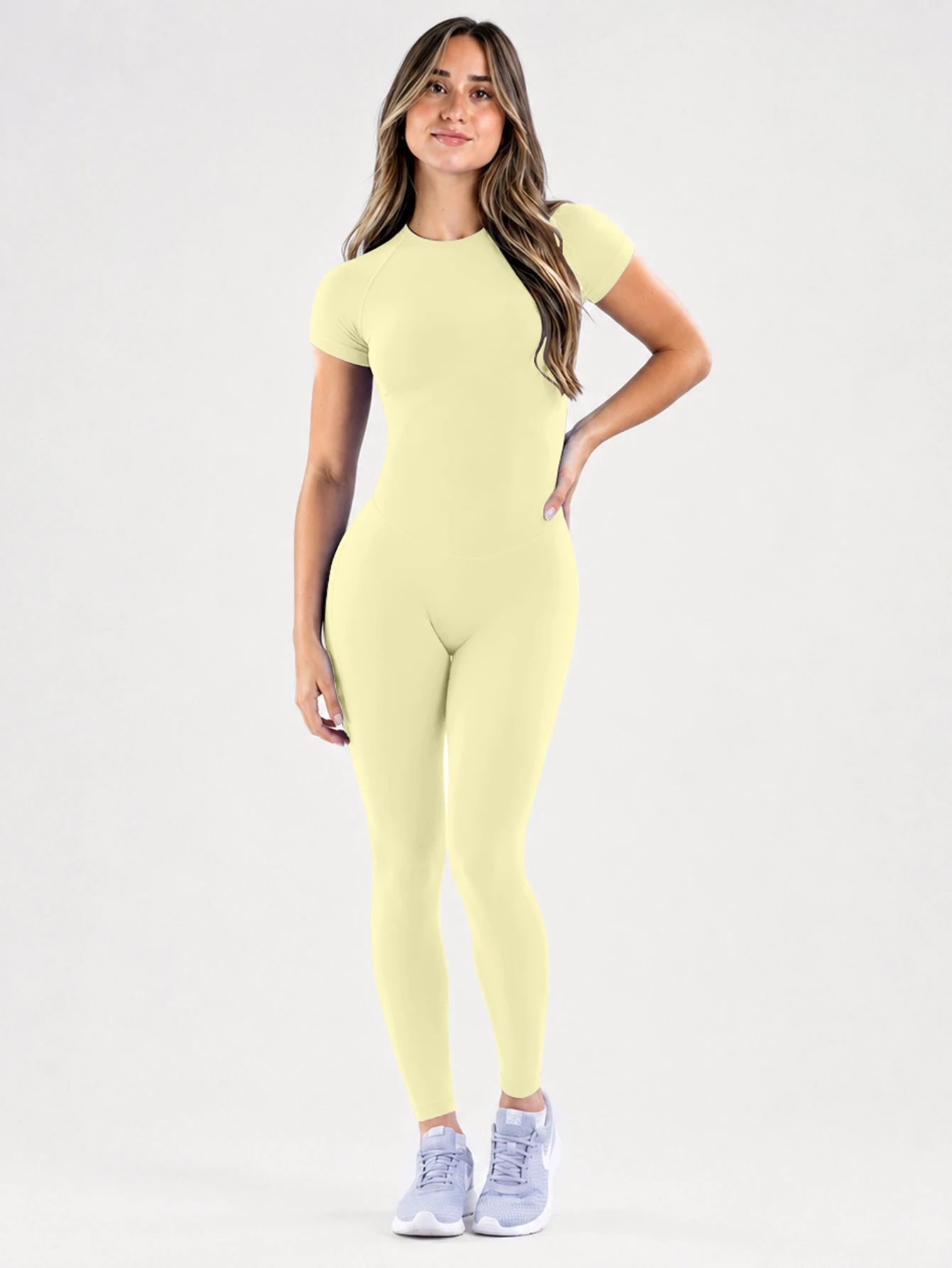 Women Short Sleeve Yoga Jumpsuit Open Back One Piece Workout Bodysuit Seamless Gym Fitness Romper Sports Activewear