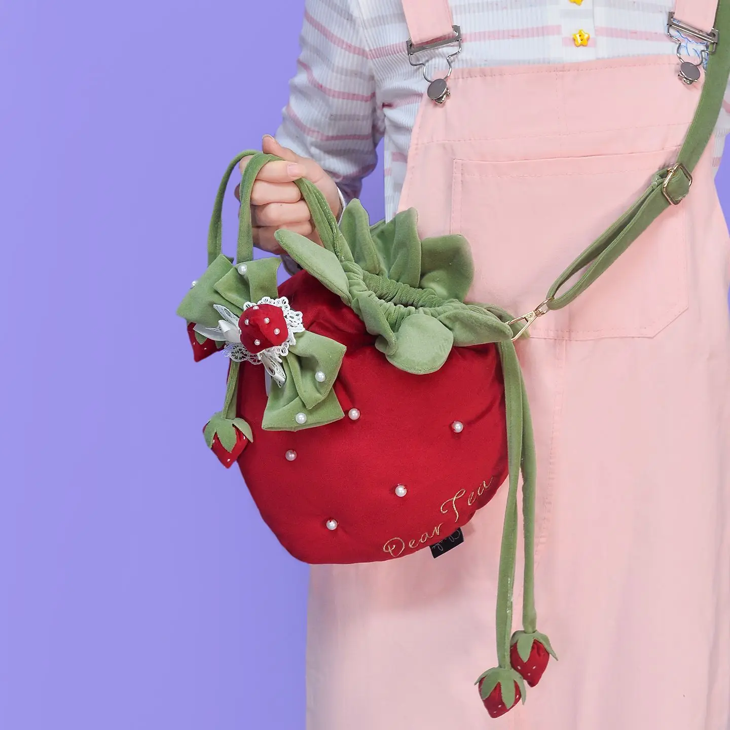 Sweet Cute Red Strawberry Shape Handbag Women Bow Pearl Large Capacity Shoulder Bag Ladies Lolita Girl Unique Crossbody Bag Chic
