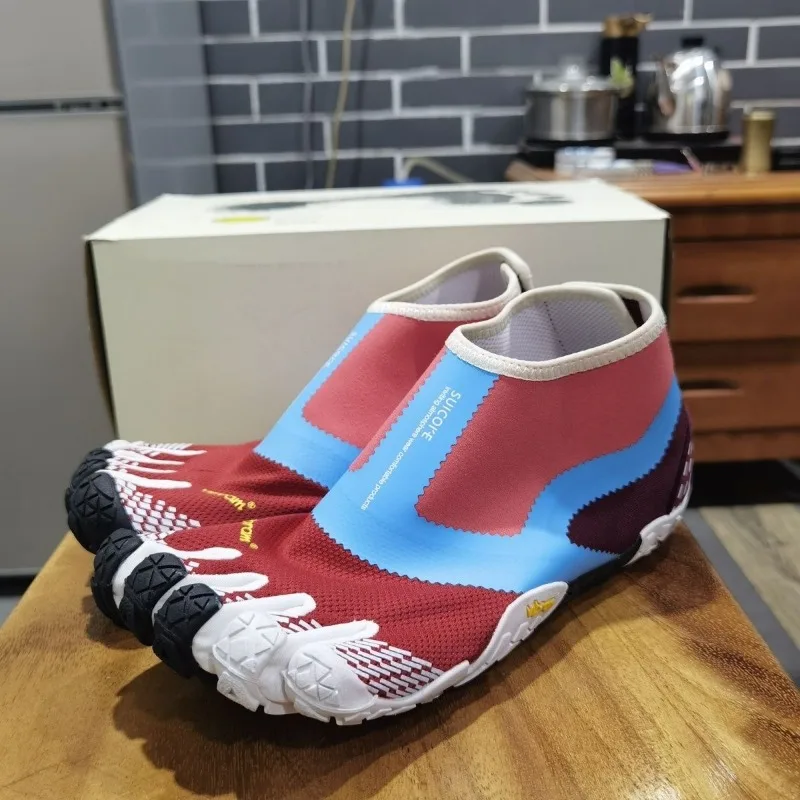 

2025 New Squat Hard Pull Shoes for Men Women Soft Sole Indoor Gym Shoes Unisex Breathable Weight Training Shoes Couples