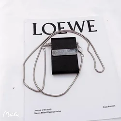 Mini mała kwadratowa torba crossbody dla wonem modna torba na karty modna metalowa srebrna krawędź metalowa torba na ramię z łańcuszkiem akcesoria