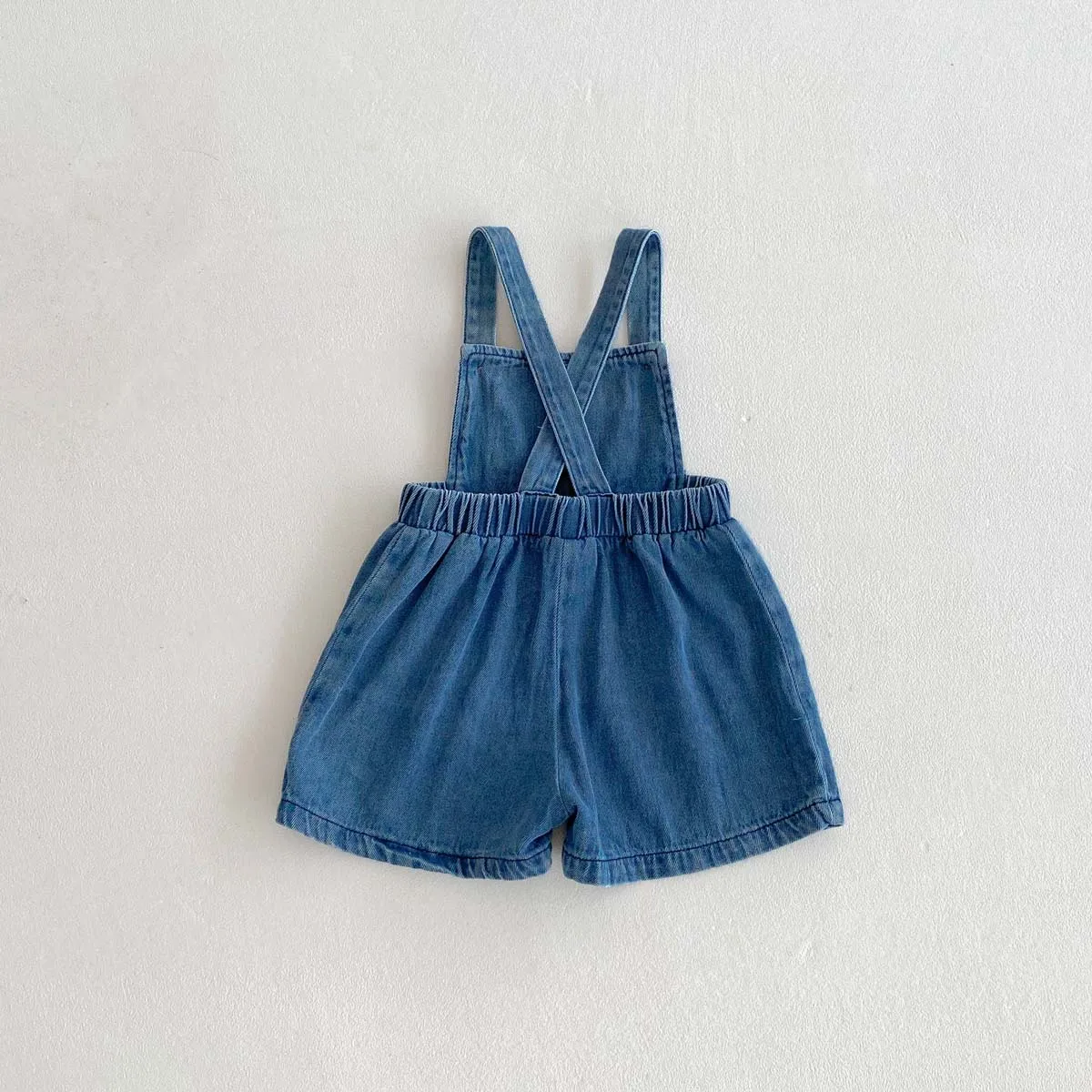 Korean version of summer children's solid color suspenders shorts, boys and girls basic simple versatile suspenders, very suitab