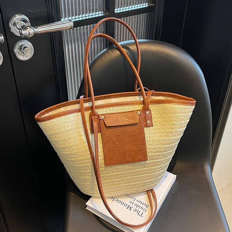 

Popular Women's Messenger Bag In Genuine Leather, Lightweight And Foldable By Top Designer For Travel Or Commuting With Ease